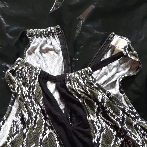 MICHAEL Kors Top 101 - Picture 2 of 5